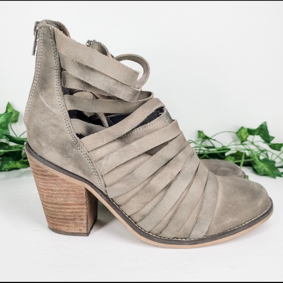 Free People Shoes - Free People Hybrid Strappy Leather Bootie

Size 39